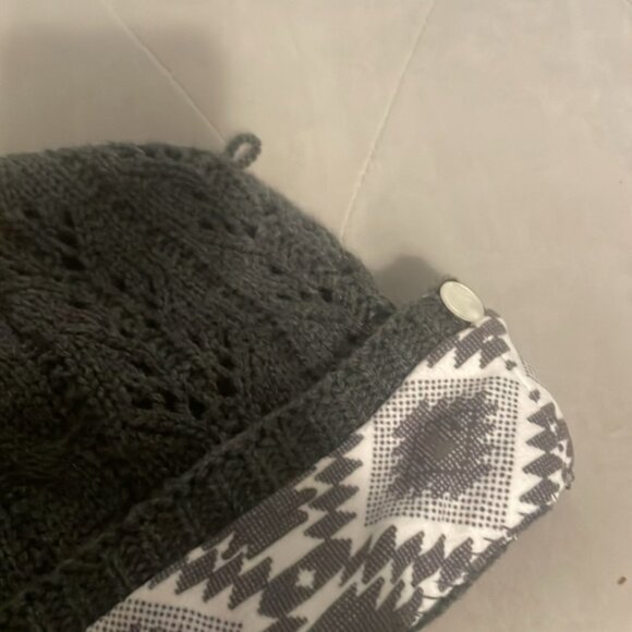 This is J Womens Toque grey - Picture 2 of 4